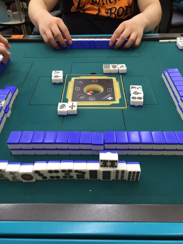 役満あがって1000$もらっちゃおう!
	  四槓子あがって1000$もらっちゃおう
	コメント
