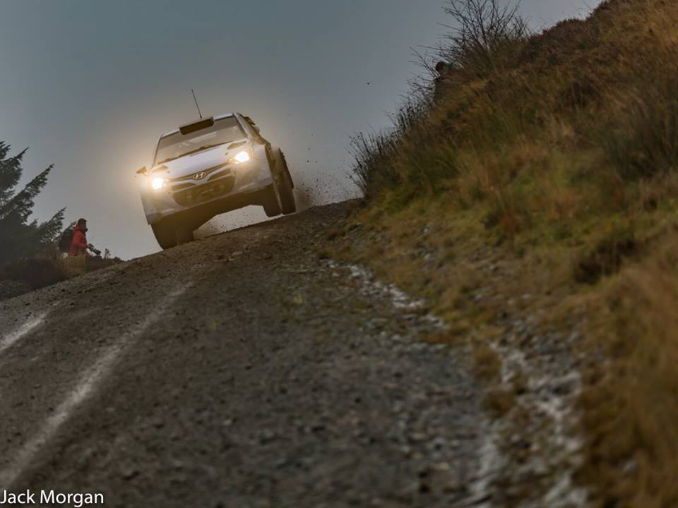 WRC: Wales Rally GB [12-15 Noviembre] CTPMJl7WIAAnLRP