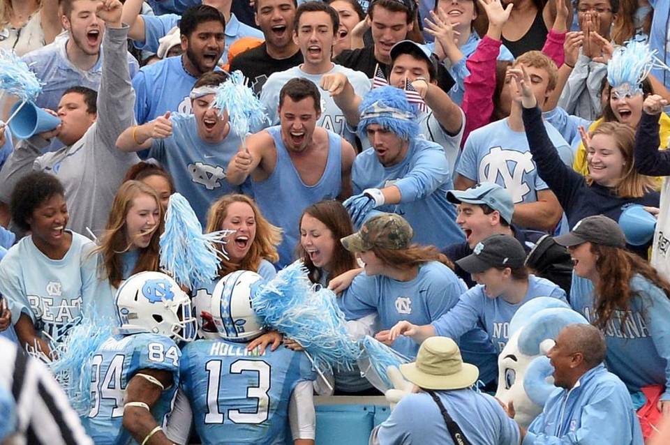 #UNC #TarHeels rout #Duke #BlueDevils in record-setting 66-31 win #UNCvsDUKE #DUKEvsUNC

charlotteobserver.com/sports/college…