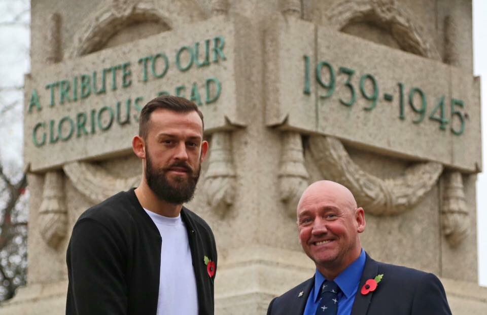 Cuthys200 (@cuthys200) on Twitter photo With <a href="/stevenfletch10/">steven fletcher</a> at the #sunderland Cenotaph and the Brothers in Arms Memorial wall #WeWillRememberThem With <a href="/stevenfletch10/">steven fletcher</a> at the #sunderland Cenotaph and the Brothers in Arms Memorial wall #WeWillRememberThem