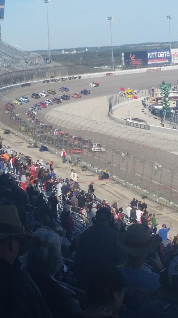 CoachTins's tweet photo. Not a bad view for the evening. @TXMotorSpeedway https://t.co/mfC7Rjktii