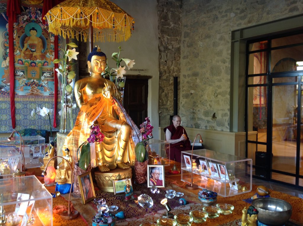 FPMT_Nalanda's tweet photo. People cry with #FPMT @RelicTour not because of sadness
They see clearly the best in themselves.
in Saint Polycarpe: https://t.co/zOa47zgdZv