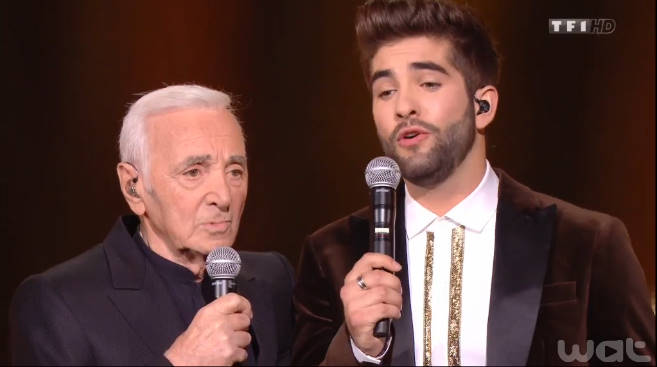 KendjiGiracSite's tweet photo. Kendji et Charles Aznavour chante La Bohème aux #NMA2015 #NMAbyKendji https://t.co/aqxFJFv8DY https://t.co/67EFqqRHjK