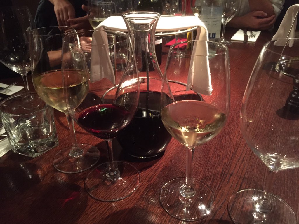 papilles_uk's tweet photo. Papilles team hard at work ^^ for the next venture! Great study room though @thisissmiths @AdVini_ #vins #frapas https://t.co/Tg3zjO0WxL
