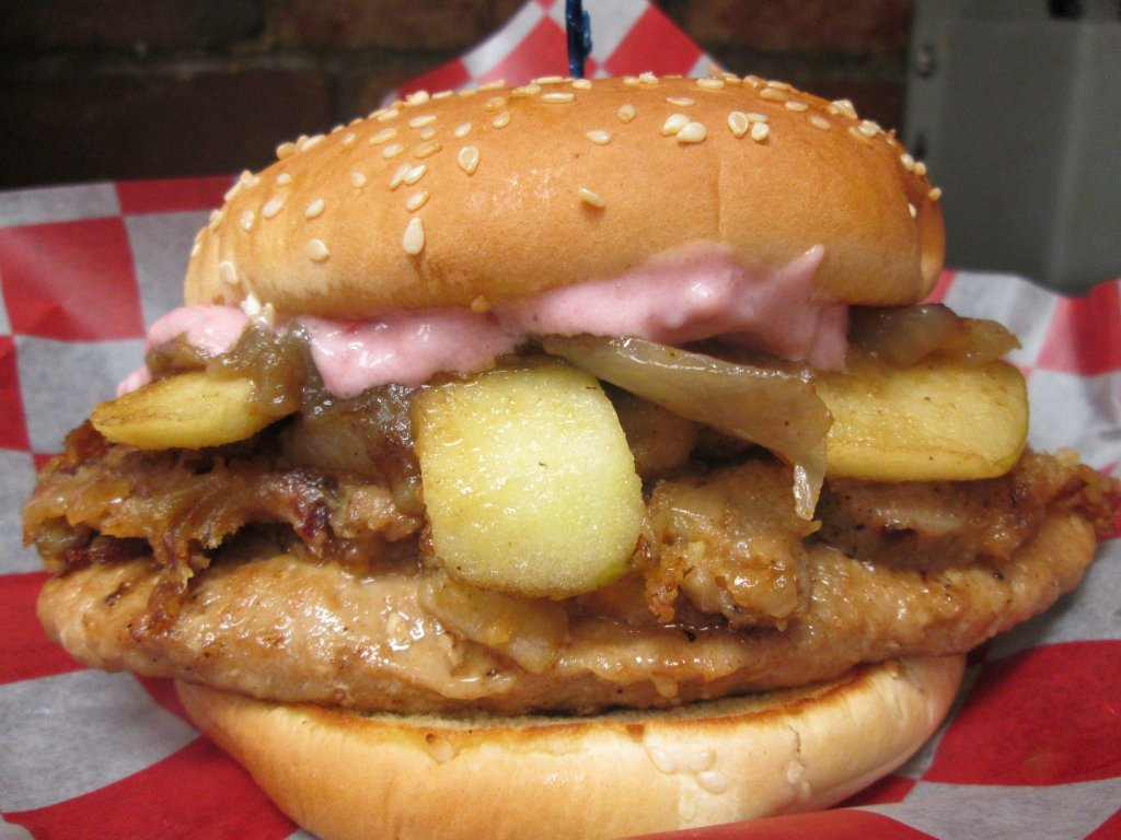 KKatiesBurgers's tweet photo. It's Back! TheThanksgiving Burger @KKatiesBurgers ...Enjoy it with a #local #Thanksgivingale from @MayflowerBrew https://t.co/gGHVDANKSx
