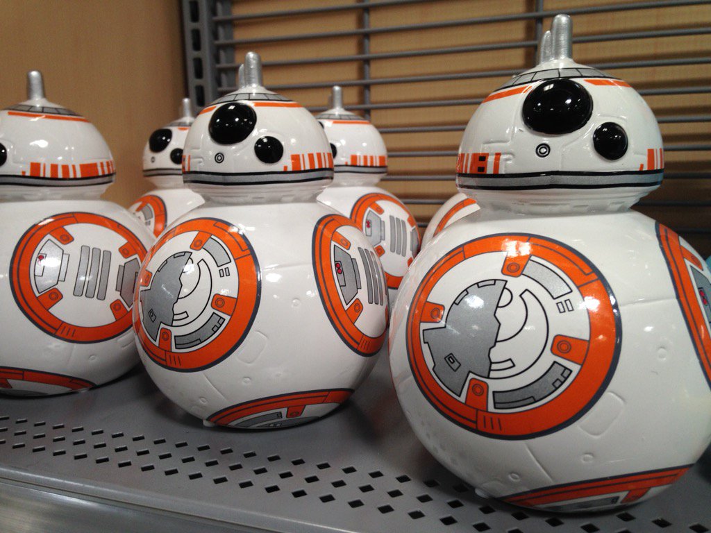 HughsonDani's tweet photo. BB-8s @ Wally World #BB8 #TheForceAwakens #merchmadness https://t.co/dMsyhM2iyK
