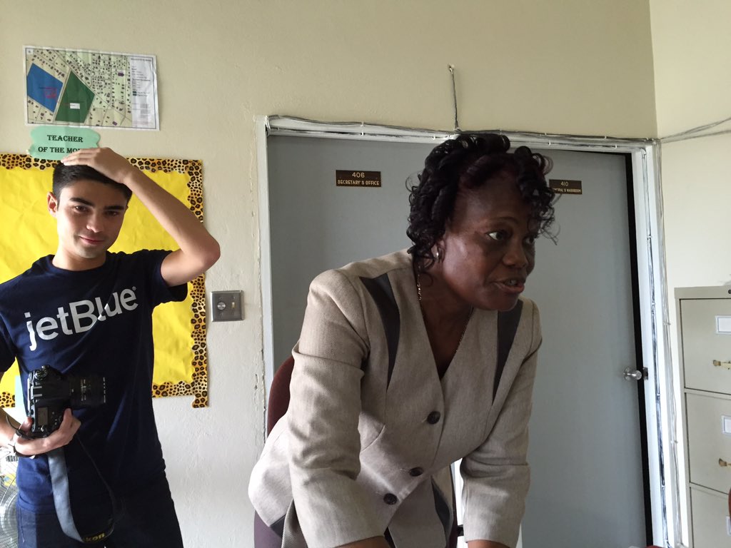 HappilyHarrySp's tweet photo. Inspiring Humanity at the Pigott Primary School in our newest Caribbean destination, Antigua #JetBlueANU https://t.co/q8UUclT37N