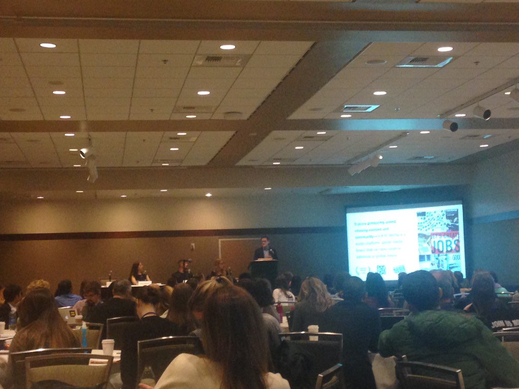 NetImpactPgh's tweet photo. Storytelling Session #smartandfiestyconferencegoers #somecosmeticsingredientscausecancer #NI15 https://t.co/CjSemPTeVj
