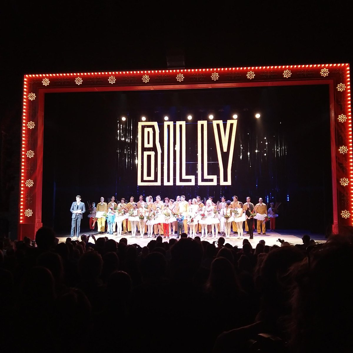 BillyElliotNL tweet media