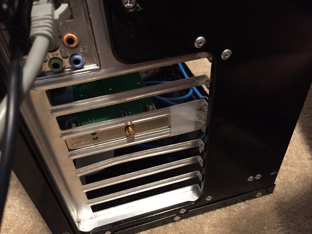 litewaitdad's tweet photo. No screw to hold card in? Use tape! #macgyver #lazyengineering https://t.co/HrpIiWqJOj
