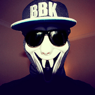 LeeF0x's tweet photo. @ZerkaaHD where did you get that mask froooom? D: i want itttt https://t.co/ffm3Rl87vr