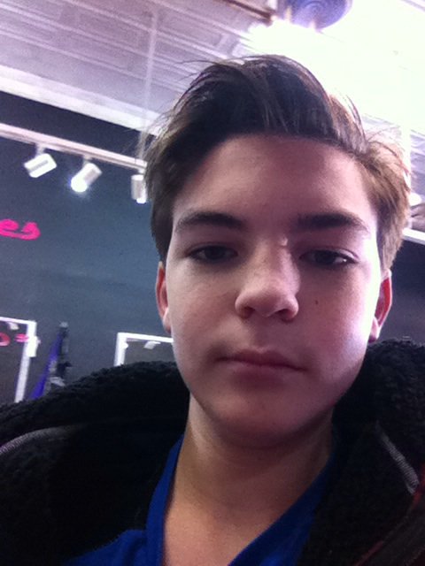 ManSpidey16's tweet image. This is me with a new haircut