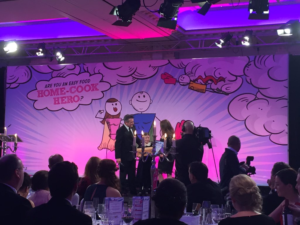 _melaniemay's tweet image. Nine-year-old Grace Quigley wins the @EasyParenting1 'tiny tastes' category at @easyfoodmag #homecookhero awards.