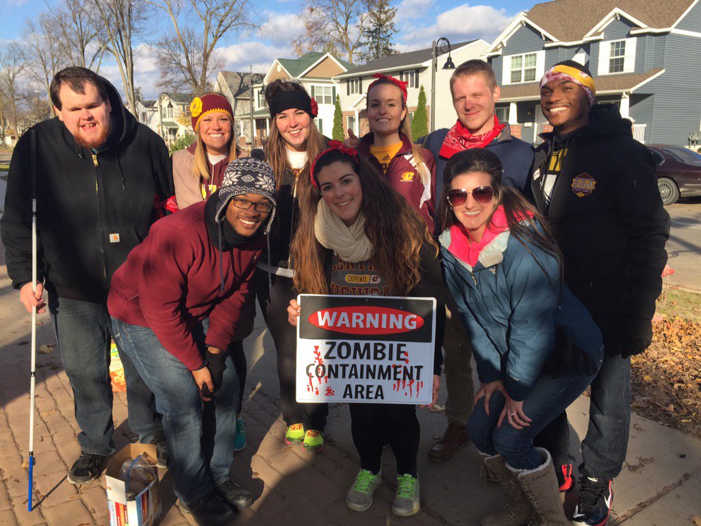 cmichcom's tweet photo. COM 401 successfully hosted a Zombie Run today to raise money for Special Olympics Area Seven. #scaringiscaring https://t.co/VpWYo09ocy