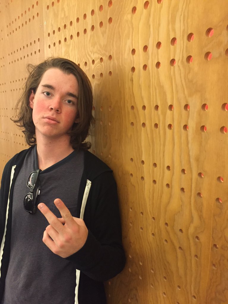 cameronbreen_'s tweet photo. #chipotlecrew https://t.co/ZxtkrzCgL0