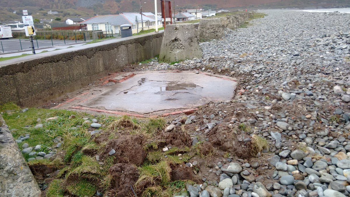 FairbourneWales's tweet photo. Fairbourne Wartime Pill Box being excavated. https://t.co/DH1odNdNoi