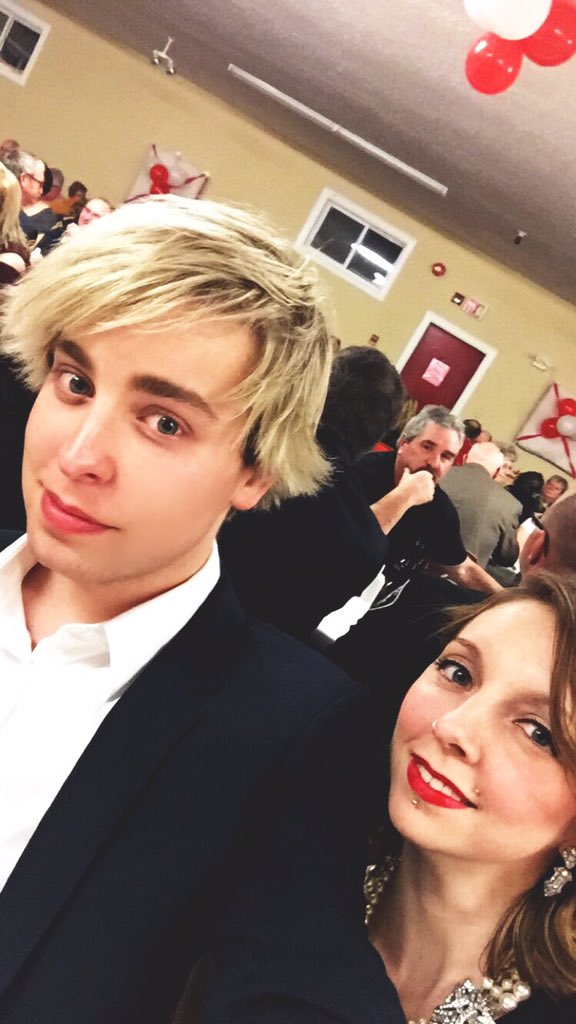 LukasNorman's tweet photo. Fireman's Ball in Gambo! Huge crowd, great food, even better company. 😎✌🏻️✨ #nlndp #nlpoli #nlvotes https://t.co/rzVXBT9Gtt