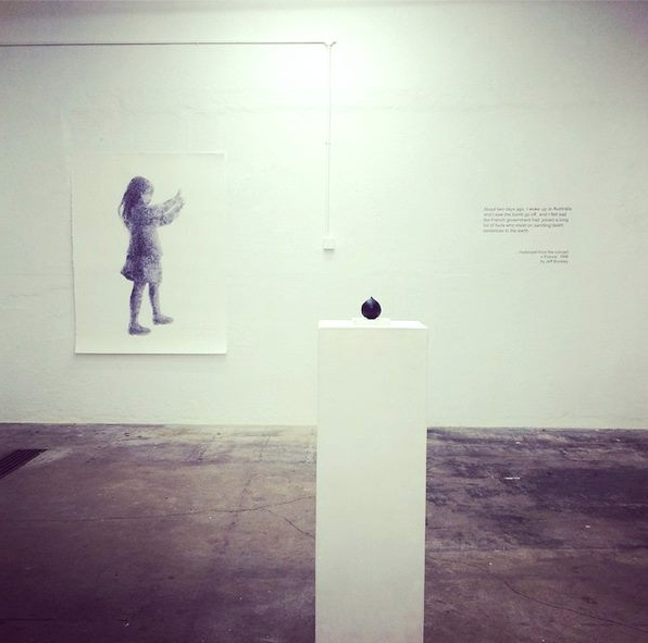 HitomiHappyCat's tweet photo. My current show till tomorrow 6PM you might like @dkmatterstudio ? #nucleus #girl https://t.co/zvtQvWX66K https://t.co/Xuf2PIFl4X