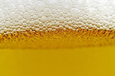 lesoir's tweet photo. La bière améliore les performances sexuelles des hommes https://t.co/0IaZbvchbM https://t.co/RXPaRh2aYi