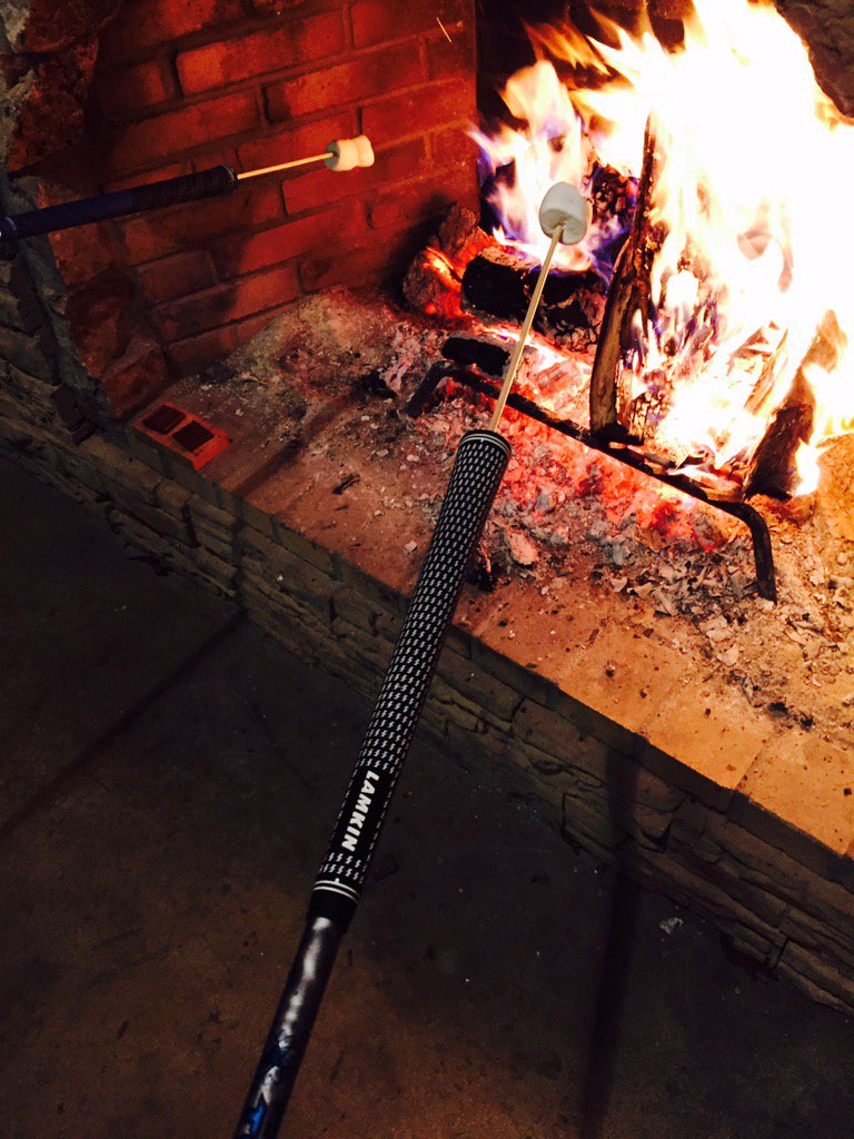 BrandtSnedeker's tweet image. Another reason why @LamkinGrips is the best grip in golf!!
#smores #hotfire