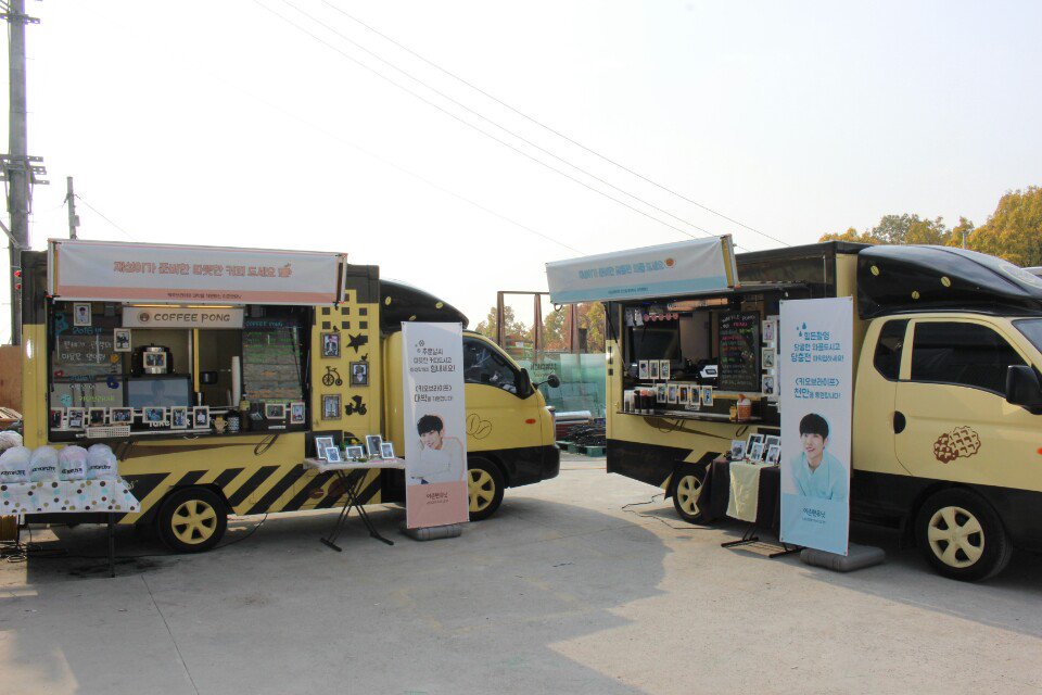 leejoon_unit's tweet image. [NOTICE]2015.11.05 영화 'KEY OF LIFE' 촬영장 서포트를 무사히 마쳤습니다. 참여해주신 모든 분들께 감사드립니다. 앞으로 진행될 서포트에도 많은 관심과 참여 부탁드립니다:)