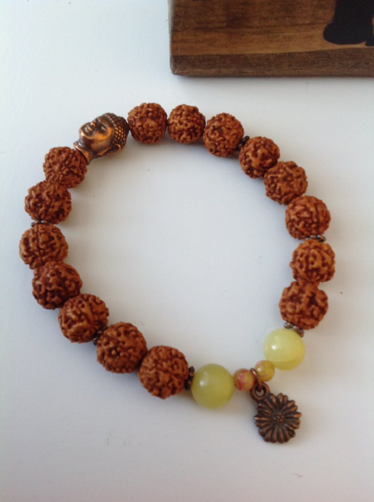 MedicalWalls's tweet photo. #YogaWares has bundled gifts https://t.co/WAlts6Ektq