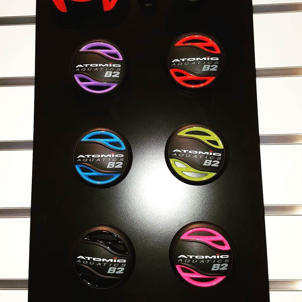 DuckDiver's tweet photo. RT @AtomicAquatics: #Dive with style - color kits for the #atomicB2
#atomicaquatics #scuba https://t.co/Pui6Cirvtc https://t.co/LE1Qw7k8ZZ