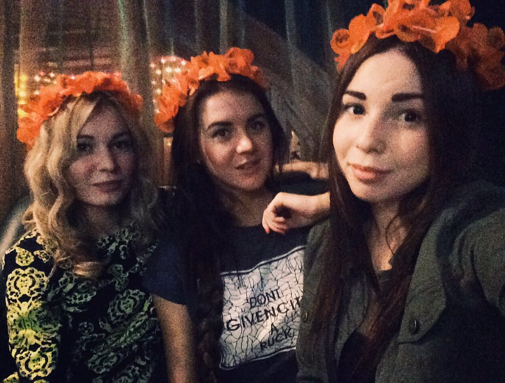 Mezenkaa's tweet photo. Работа такая работа 🙈 https://t.co/sOtx3ebvRo