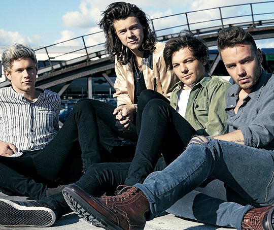 iWant1D_Updates's tweet photo. The boys for fabulous magazine! -S #6DaysTillMITAM https://t.co/P0elaM2405