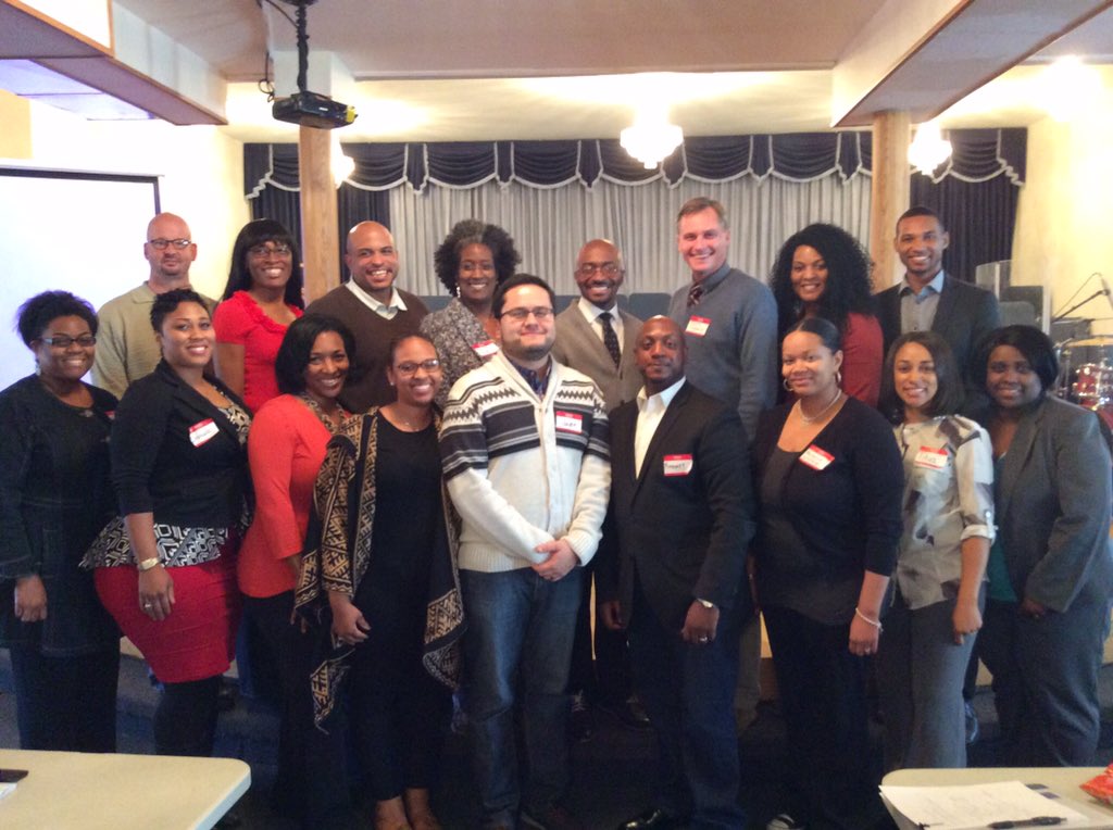 RodneyBCarterJr's tweet photo. Great day today! Looking forward to the #BronzevilleDreamCenter ! Stay tuned. https://t.co/U8TfoRrcBh https://t.co/hKh8jOguEq