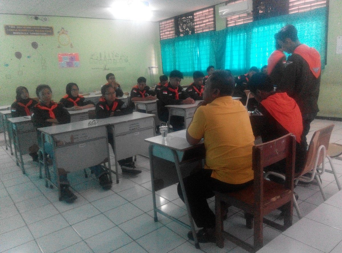 #mubesPUALAM2015 sudah dimulai, ketua umum sedang memberikan kata sambutan.