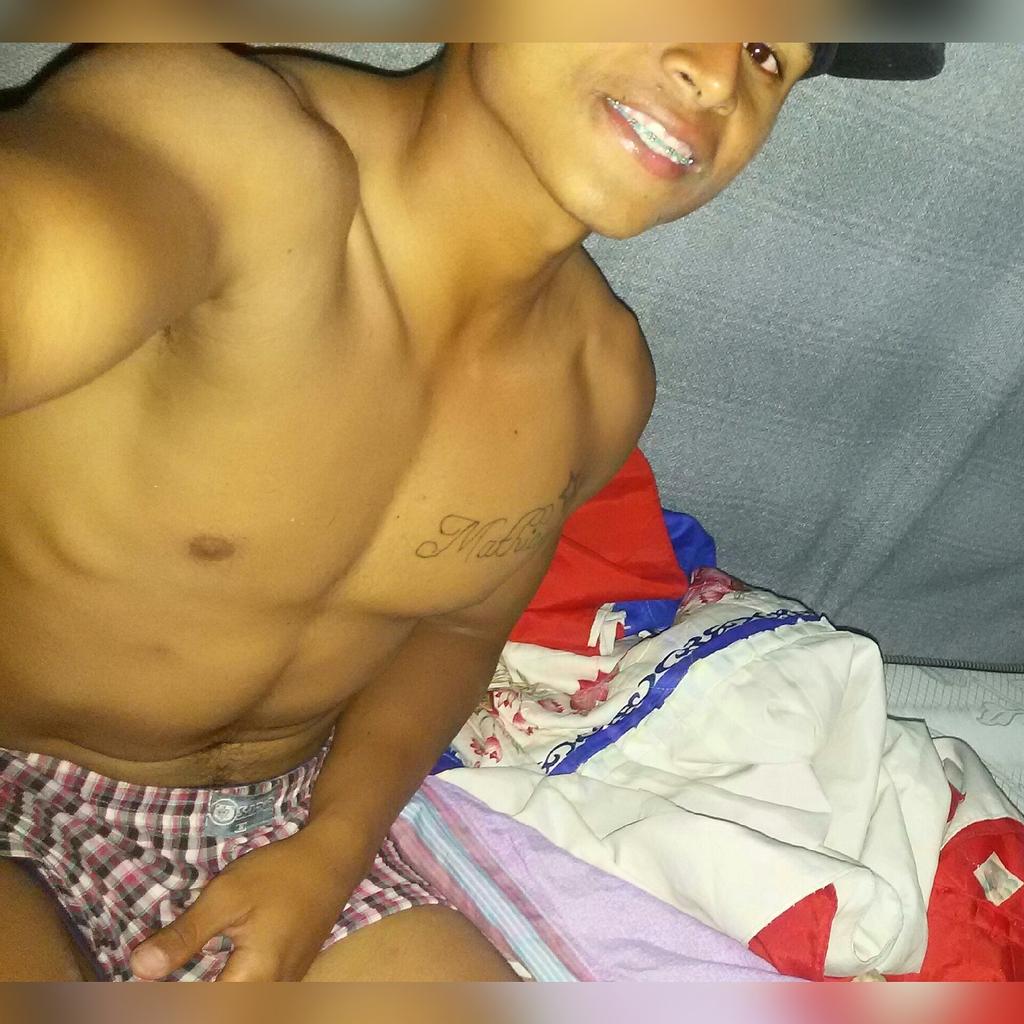 SergeyRguez's tweet photo. Si eres bueno en algo nunca lo hagas gratis. https://t.co/QmYsATvgQi