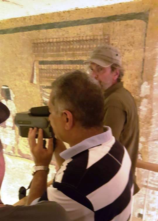 Infrared imagery hints at hidden chamber inside King Tut’s tomb geekwire.com/2015/infrared-…