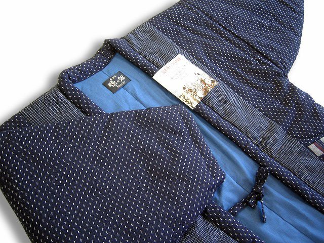 gexacimeryhu's tweet photo. 【ふるさと割クーポン利用で30％OFF! 5990円→4193円】はんてん・還暦祝い・久留米袢纏・半纏・ちゃんちゃんこ・丹前・どてら日本製 【福岡_物産展】 05P07Nov15
https://t.co/PMf5PY75QU https://t.co/HeMFtR3V6q