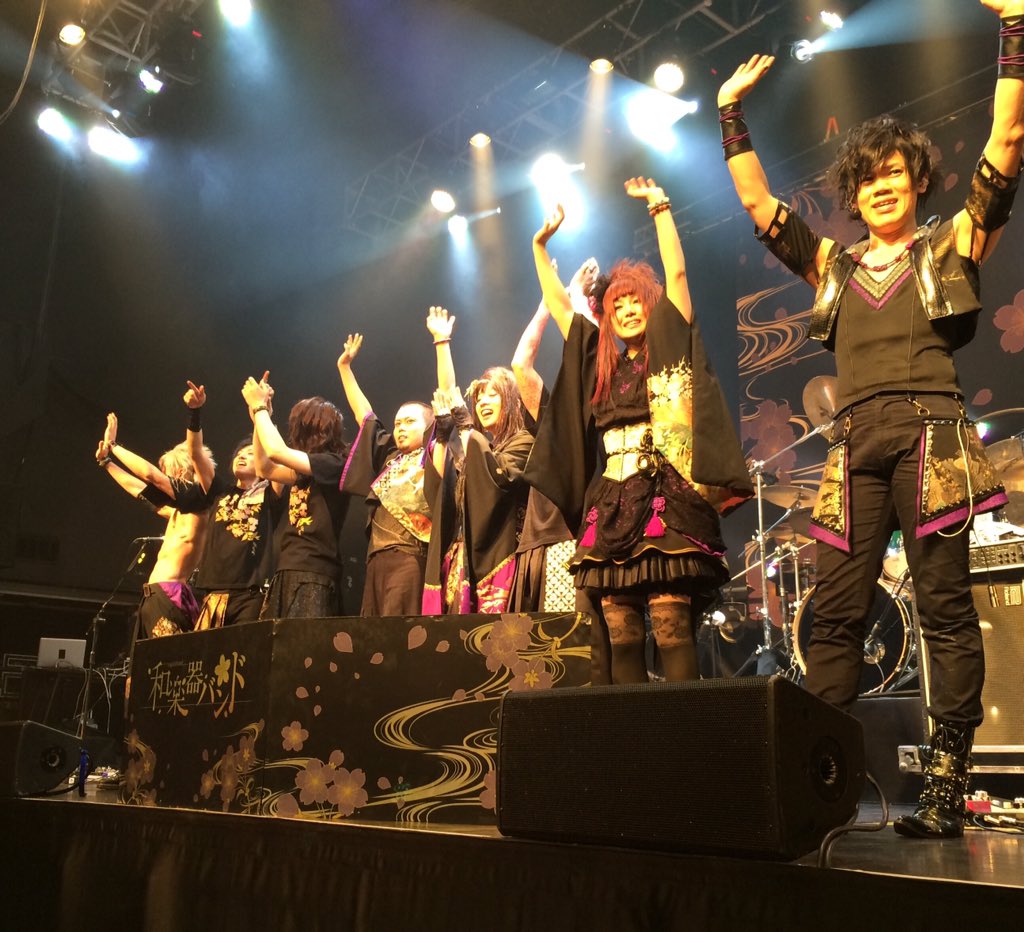 WagakkiBand's tweet photo. 台湾公演2日目も終了いたしました！

今回も皆様の熱がとてもアツい台湾2日間でした！

本当にご声援をいただき、
ありがとうございました！ https://t.co/sy4rXb07Nm