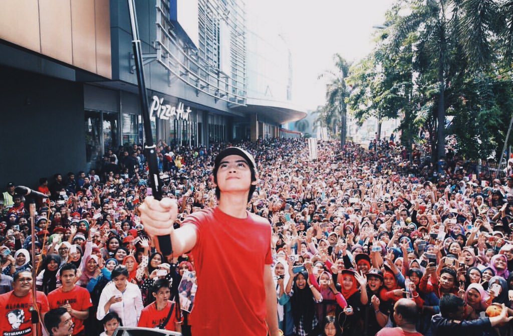 Aliando Syarief. tweet media