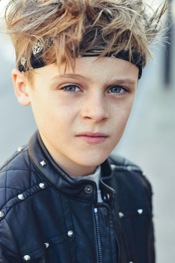 Our new issue has landed!Bursting at the seams with kids new fashion. Go check it out!thelittlerevolution.co.uk 😊