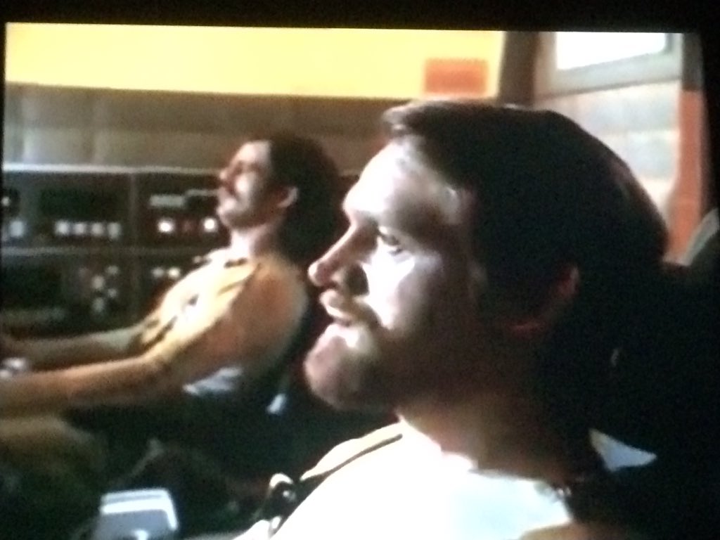 themindrobber's tweet photo. Why do spaceship cockpits on TV almost always point to the camera's left? Tradition? Psychology? Technicality? https://t.co/z9SS15zrqJ
