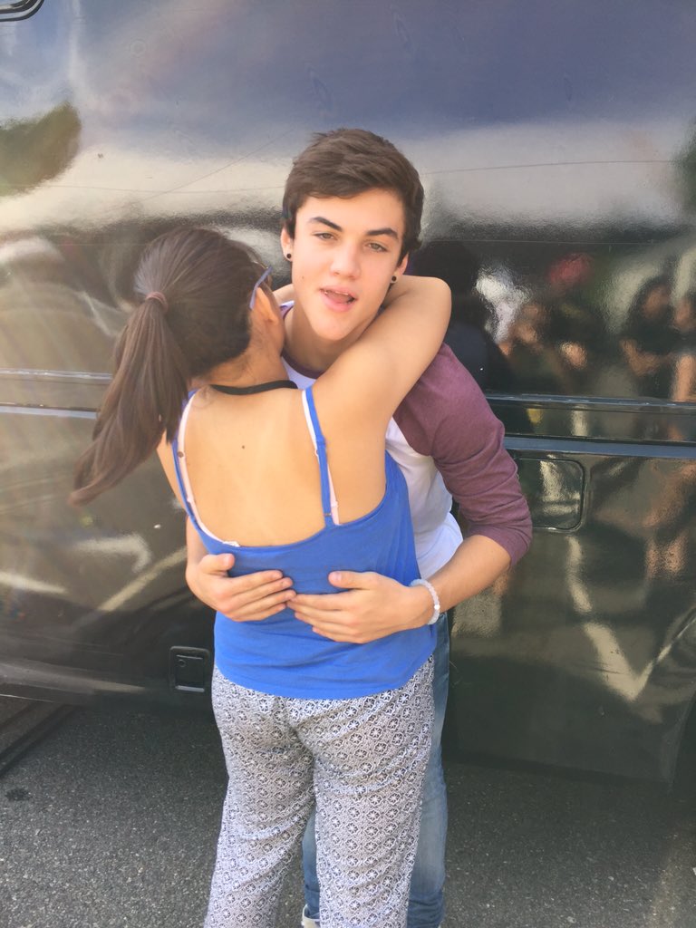 KyraGabinete's tweet photo. @GraysonDolan @EthanDolan thanks for always putting a smile on my face ❤️😘😍 https://t.co/U2ng788lMt