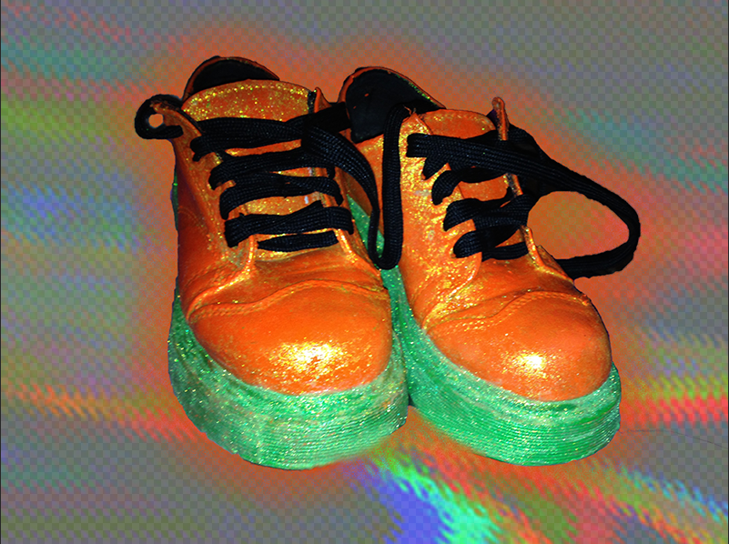 crystalstickers's tweet photo. https://t.co/V1TVM8fiZ1 AVAILABLE FOR PURCHASE #glowinthedark #shoes #drmartens #vintage #glitter #orange #green https://t.co/CeIDnXkBbW