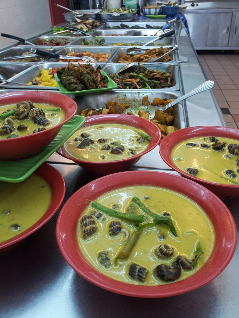 cchy2069's tweet photo. @fizabestfm fiza jmput mkn siputsdut.linadollah tmn mawar p.gudang https://t.co/1ISpjZDEdp