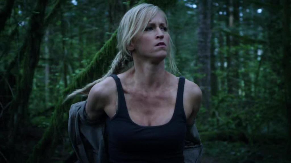 ころがる בטוויטר ネバー サレンダー 肉弾烈戦 サマー レイ演じるレイチェル ドーズのタンクトップ姿が素晴らしかった こういう映画ではタンクトップが正装である T Co Qs0ll0z8b4