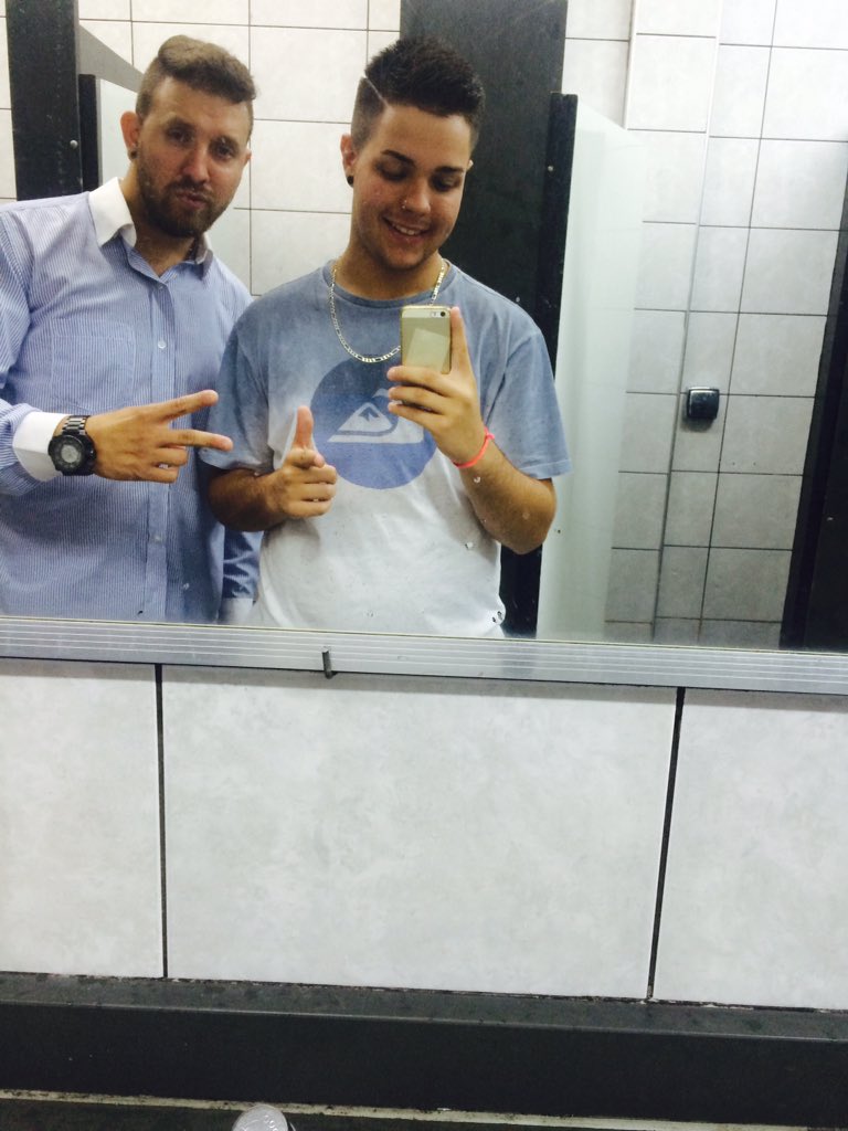 rafaelg75766616's tweet photo. É Nois meu parceiro 👏🏼 #noporks 😋 https://t.co/BrbdL453lW