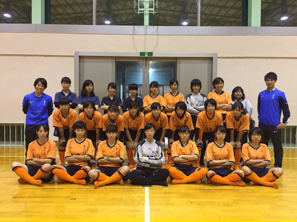 関東大会。
vs暁星国際 (千葉第一代表)
1-1→PK3-4 負け

負けてはしまいましたが、内容ではここ最近いちばんよかったと思います。この経験を生かして目標に向かってがんばって行きます。これからも応援よろしくお願いします。