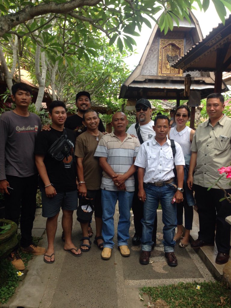 Indro_Warkop's tweet photo. makan siang di nasi bu mangku di Kedewatan Ubud https://t.co/GMrm9UsGp3
