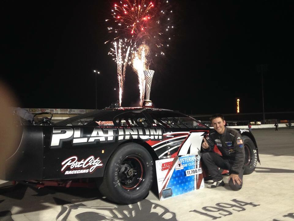parkerstephens4's tweet photo. We just won the Veterans Day Classic!! @KernRaceway Can't thank @TeamNTS enough!!!! #ntsstrong https://t.co/X5pOAMjlAU