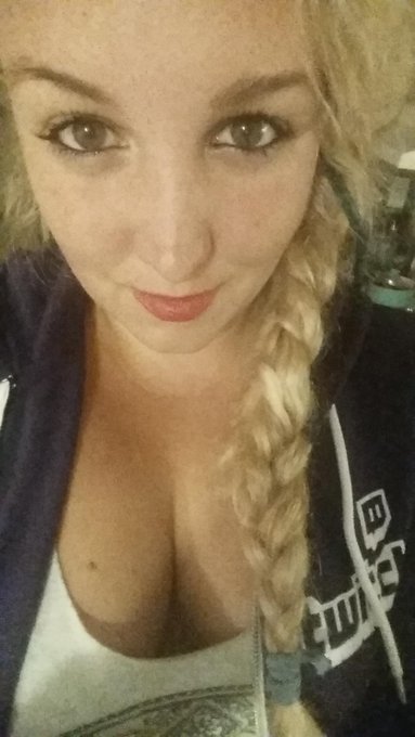 Reppin that @twitch tonight https://t.co/3uP4HTTT9N<a class="tags" target="_blank" title="On Twitter" href="/?out=eyJ0eXAiOiJKV1QiLCJhbGciOiJIUzUxMiJ9.eyJpYXQiOjE3MjUwMDAxMTcsImlzcyI6InR3cG9ybnN0YXJzLmNvbSIsIm5iZiI6MTcyNTAwMDExNywiZXhwIjoxNzU2NTM2MTE3LCJyZWRpcmVjdF91cmwiOiJodHRwczovL3R3aXR0ZXIuY29tL3R3aXRjaCJ9.LEL0jOi8pImeqpkFZiROPt_AK5fJRg_xuD7Myb94bIoAUM8e0lTfGKDyTyHHqbfphcZHKksVewna-SWSRfsJLw">@twitch</a>