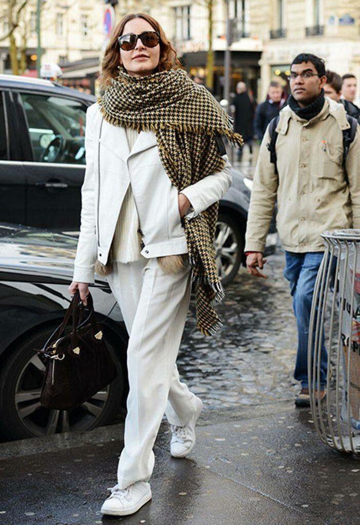 Throwing back to that time when Ece and her Minku bag made their way to Paris Fashion Week in 2014 ☺️