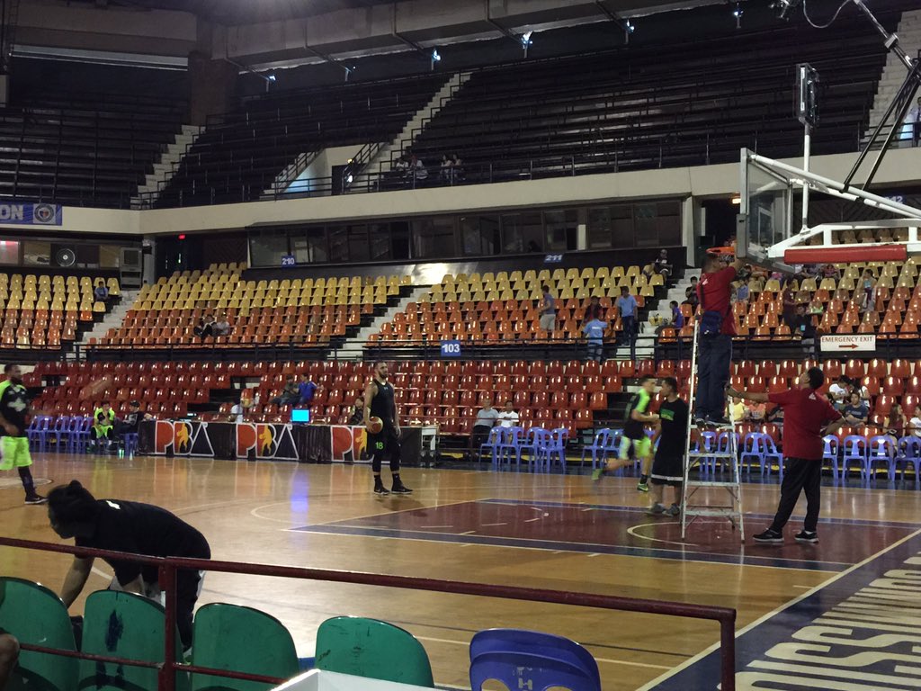 carlo_pamintuan's tweet photo. Parang may naalala ako bigla.hahahaha https://t.co/3Ow58TbzRX