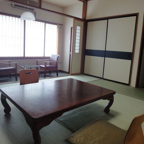 elenagpe24's tweet photo. 中ノ沢温泉　源泉かけ流し１００％貸切風呂のある宿　花見屋旅館
日本庭園の中の源泉１００％かけ流し温泉です。又、貸し切り風呂家族風呂がございます。
https://t.co/Pd5VPjcBvm https://t.co/GyuIvhjowf